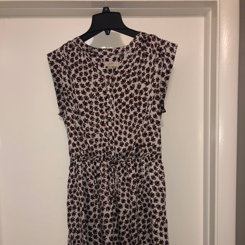 Ann Taylor LOFT maroon and black printed dress